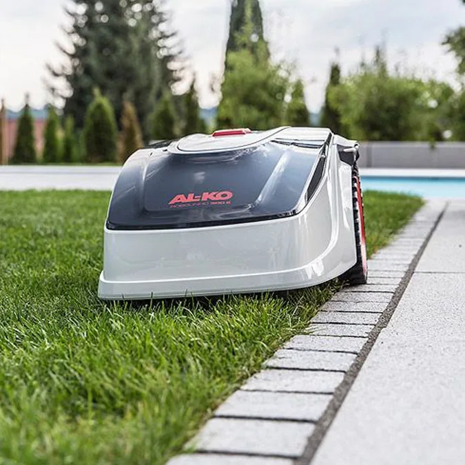 [slatturobotar] Slátturóbotar 250-499 m² Image