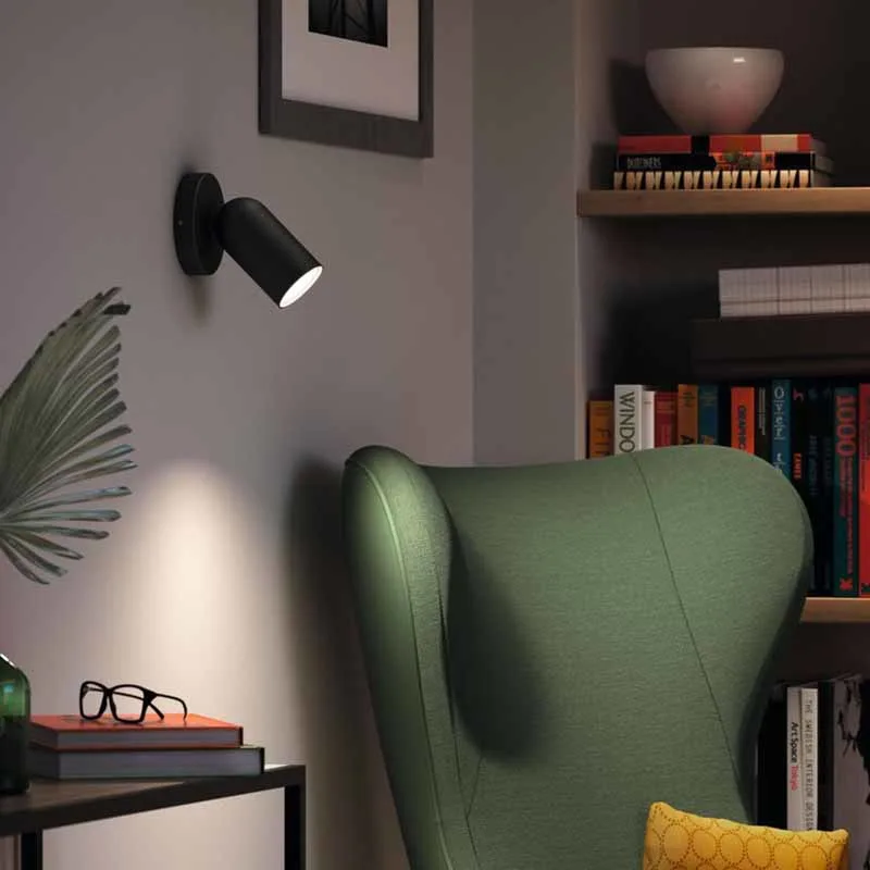 FI Image: Philips spottivalaisimet