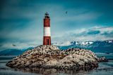 Decorative image of lighthouse for article