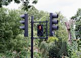 one-simple-tweak-to-traffic-lights-could-transform-cities-for-pedestrians_asset_33652726614_d0922cb0be_k-1