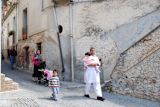 southern-italy-refugees-bring-new-life-struggling-towns_asset_3542452210_9cf04e5a7f_b