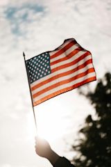 homepage-flag-4386232-683x1024