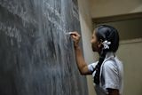 just-how-much-can-menstruation-affect-girls-education_asset_pic-33