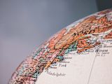 sigmund-unsplash-globe