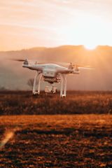how-drones-can-help-rural-africa-take-flight_asset_val-vesa-1143925-unsplash-1