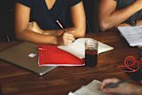 servant-leadership-how-to-build-a-workplace-thats-ready-to-serve_asset_coworking-desk-learning-7093