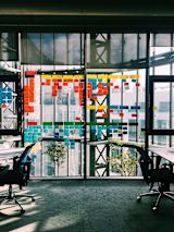 alex-benay-leadership_asset_irfan-simsar-1144378-unsplash-1