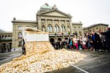 guaranteed-basic-income-pilots-canada-finland-holland_asset_basic_income_performance_in_bern_oct_20131