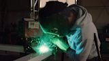 innovative-rural-defying-america-manufacturing-decline_asset_welding-2262745_1920-1