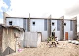 slums-in-south-africa-are-beating-the-housing-crisis-by-building-extra-storeys_asset_17_iff_021