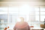 how-teleworking-can-level-the-playing-field-at-work_asset_bethany-legg-75nbwhfdsny-unsplash1