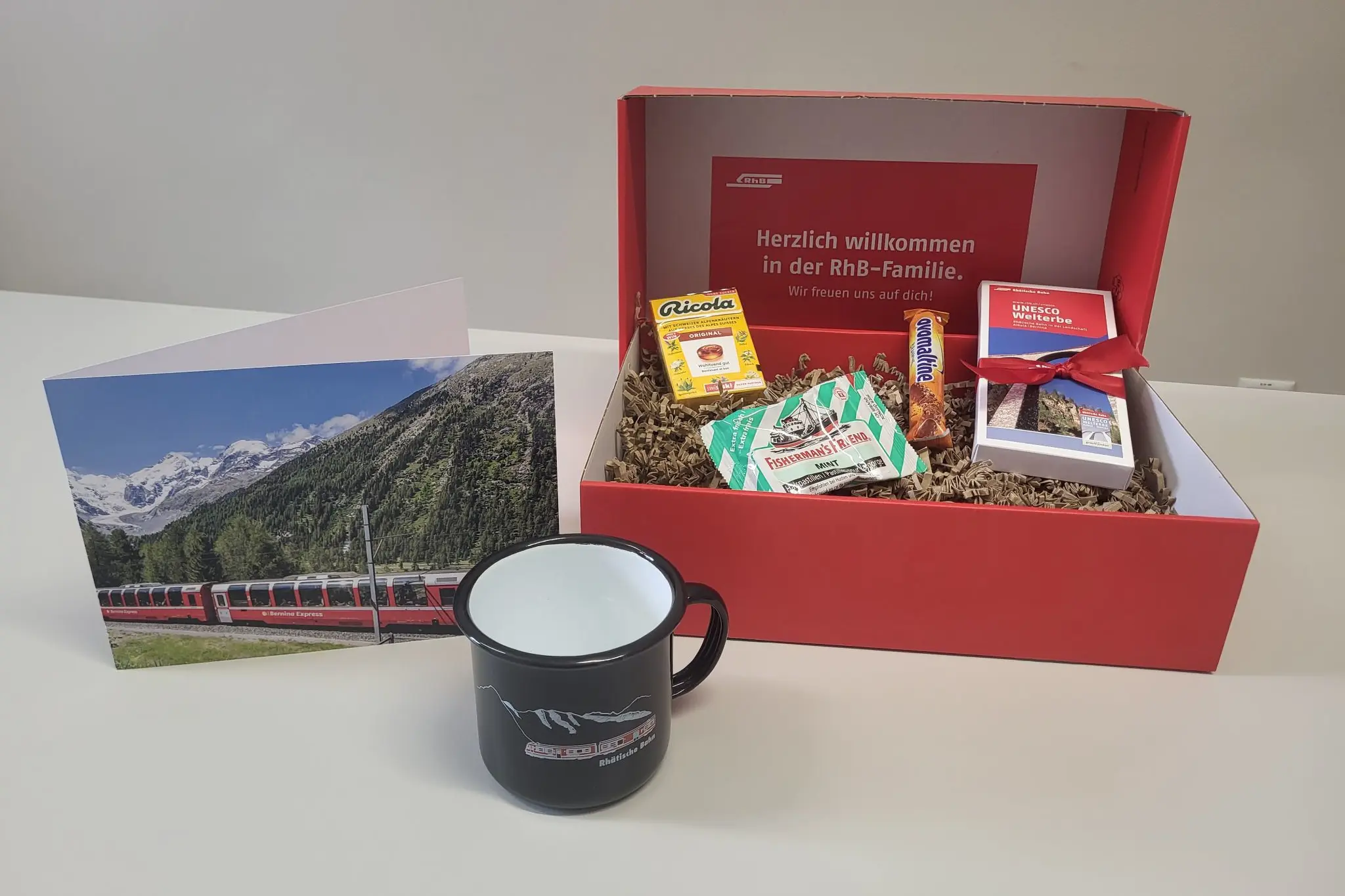 Geschenkbox vor dem ersten Arbeitstag