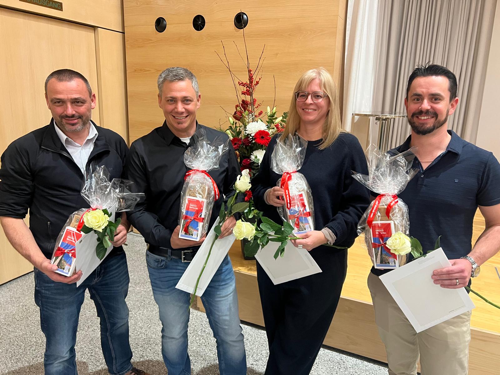 Four RhB employees attend leadership certificate course