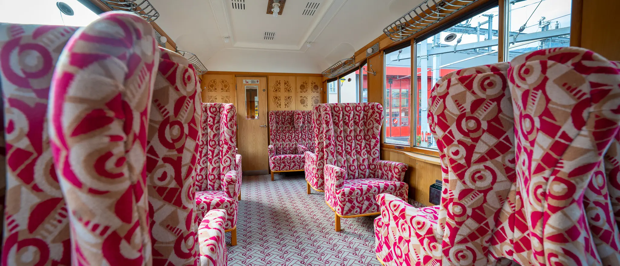 Der «Salon Rouge» des Salonwagens As 1141.