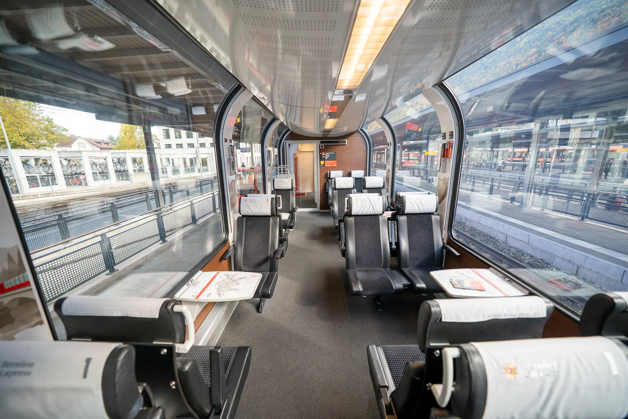 Innenraum der 1. Klasse des Bernina Express.