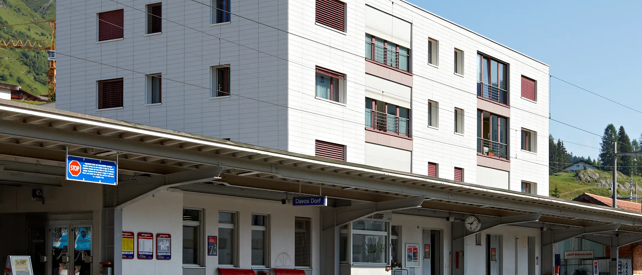 Bahnhofsgebäude Davos Dorf