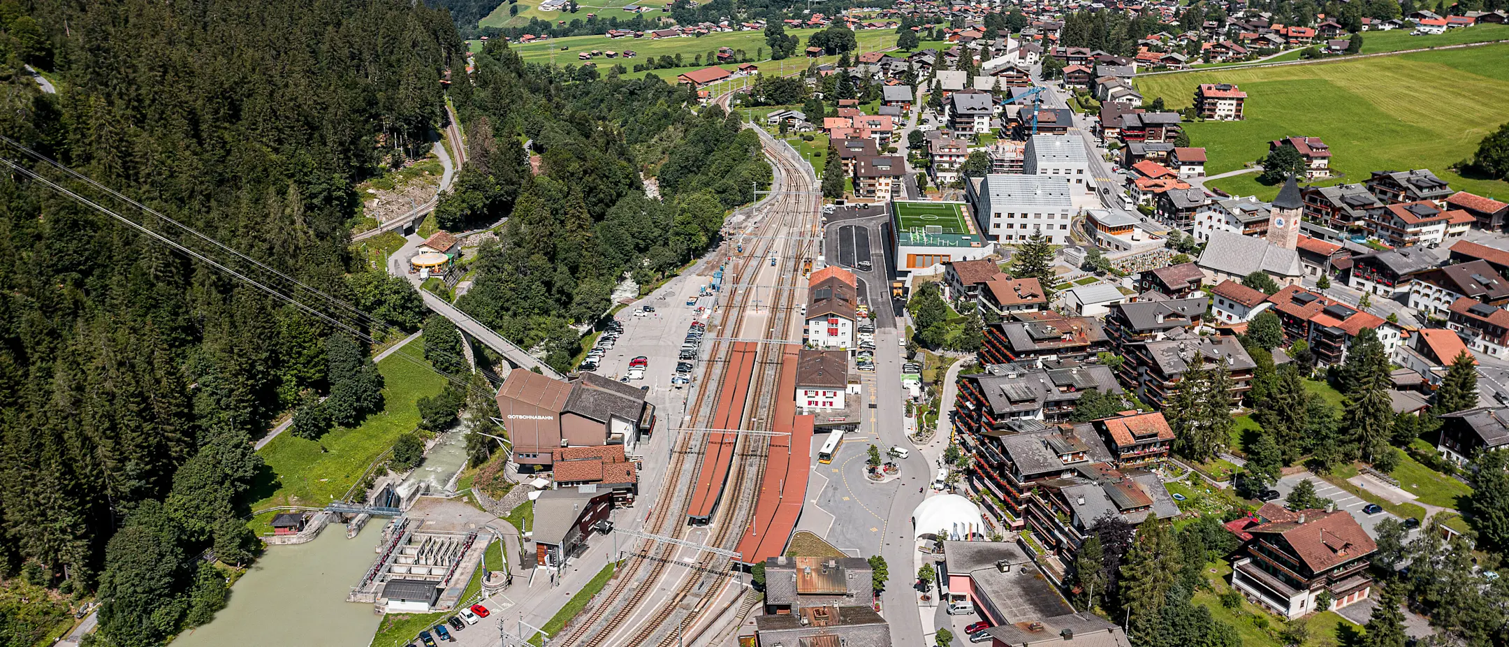 Drohnenaufnahme Klosters Platz