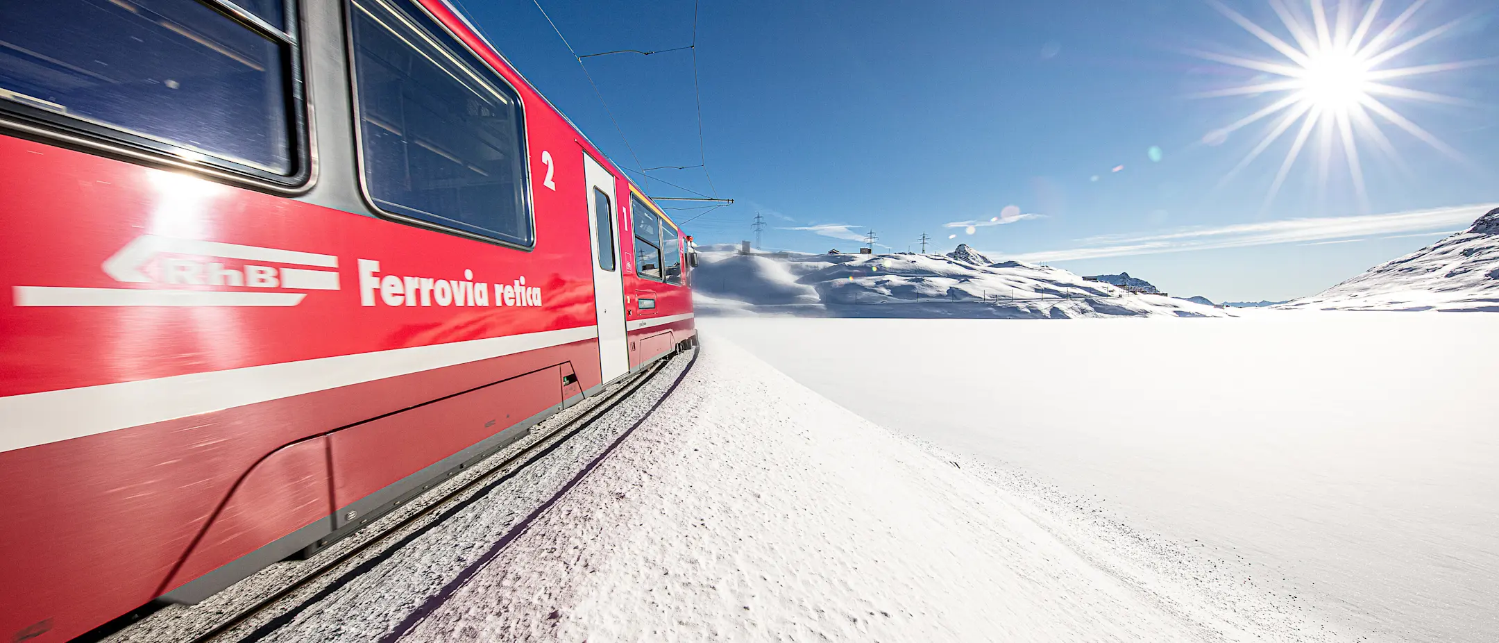 Regionalzug Lago BIanco im Winter