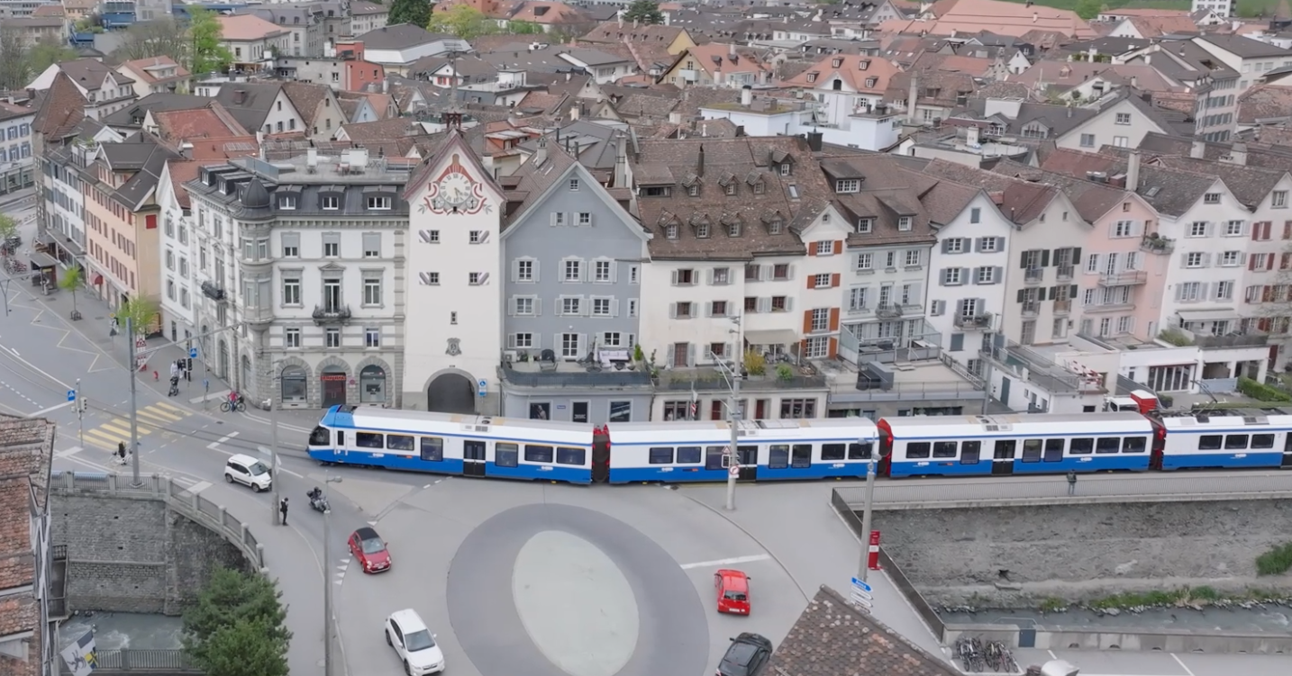 Capricorn-Triebzug in VBZ-Design