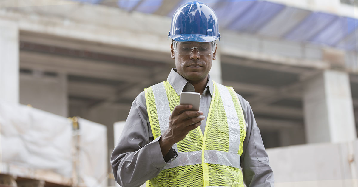 Real-time notifications for contractors