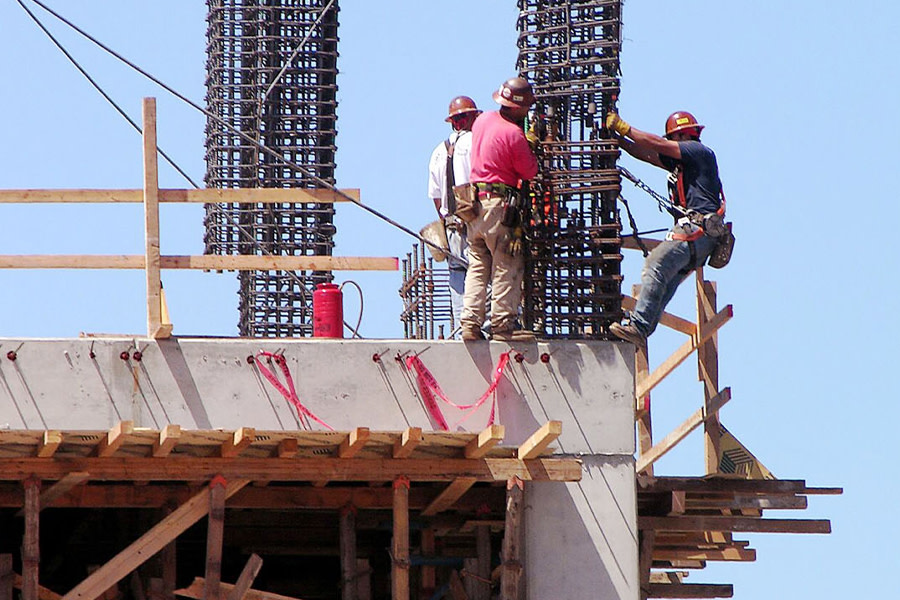 How construction tech improves site safety