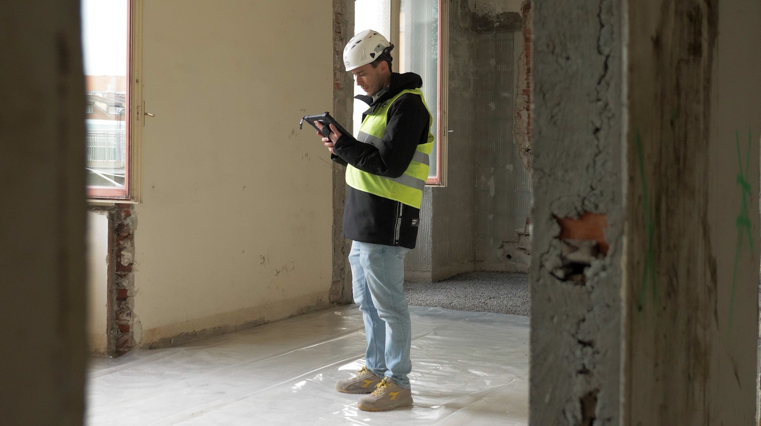 General Contractor con oltre 15 anni di esperienza, BRB Engineering ha scelto Fieldwire per digitalizzare la gestione dei cantieri migliorando coordinamento, controllo dei documenti e comunicazione interna.