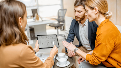 estate-agent-buying-property-article-image