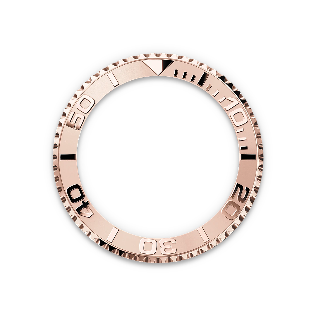 The Yacht-Master’s bidirectional rotatable 60-minute graduated bezel is made entirely from precious metals or fitted with a Cerachrom insert in high-tech ceramic. The raised polished numerals and graduations stand out clearly against a matt, sand-blasted background. This functional bezel – which allows the wearer to calculate, for example, the sailing time between two buoys – is also a key component in the model’s distinctive visual identity.
