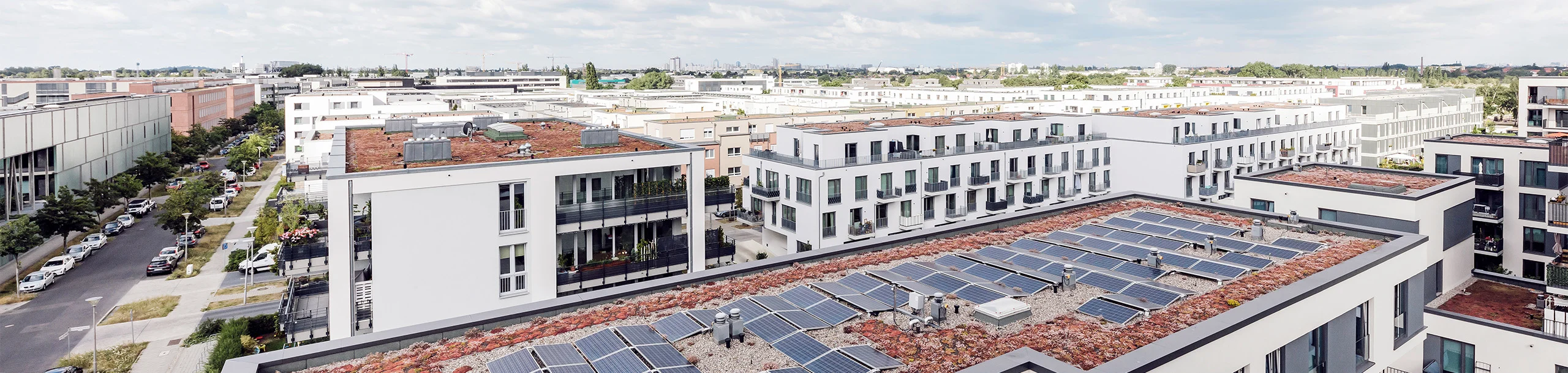 Nachhaltige Energie durch Aufdach-Solaranlage