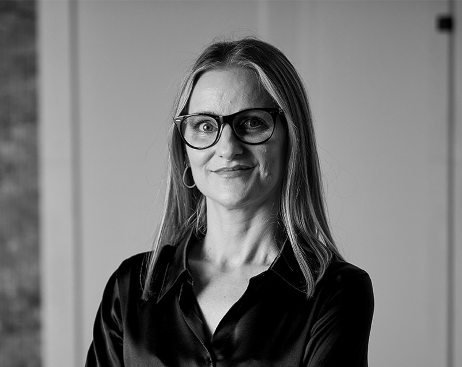 Ersilia Di Nitto Reflexologist The Lanesborough Club and Spa portrait bw