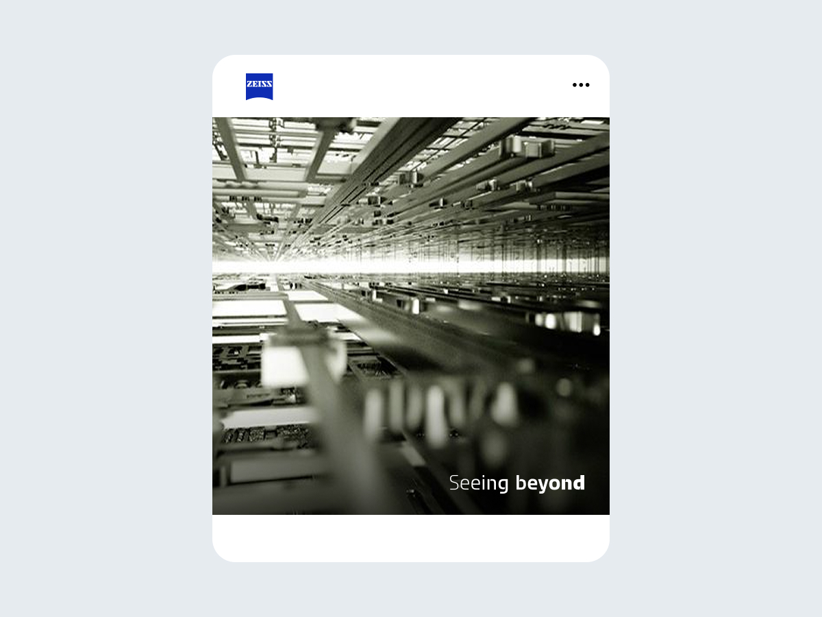 Dynamic tagline without a logo - Image 01