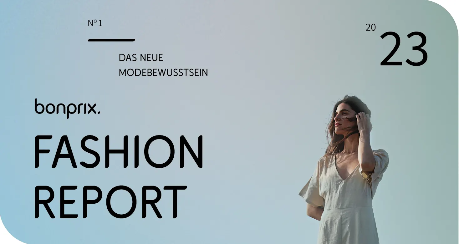 Bonprix Fashion Report: Eine Person in weißem Outfit vor einem hellblauen Hintergrund mit Textüberschrift.