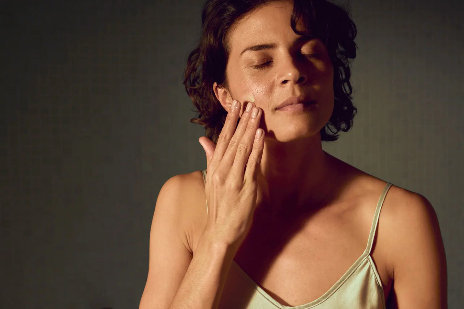 MANUKAHEALTH DAY01 S26 0137