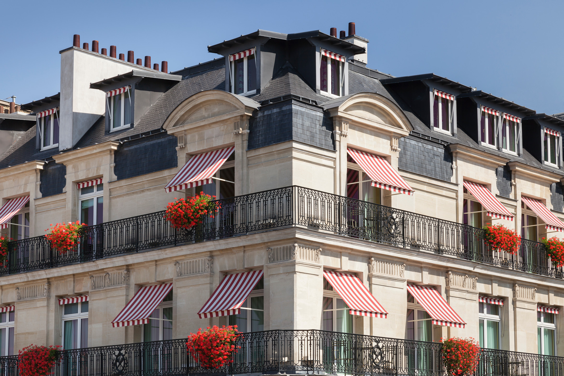 Le Bristol Paris - Façade 