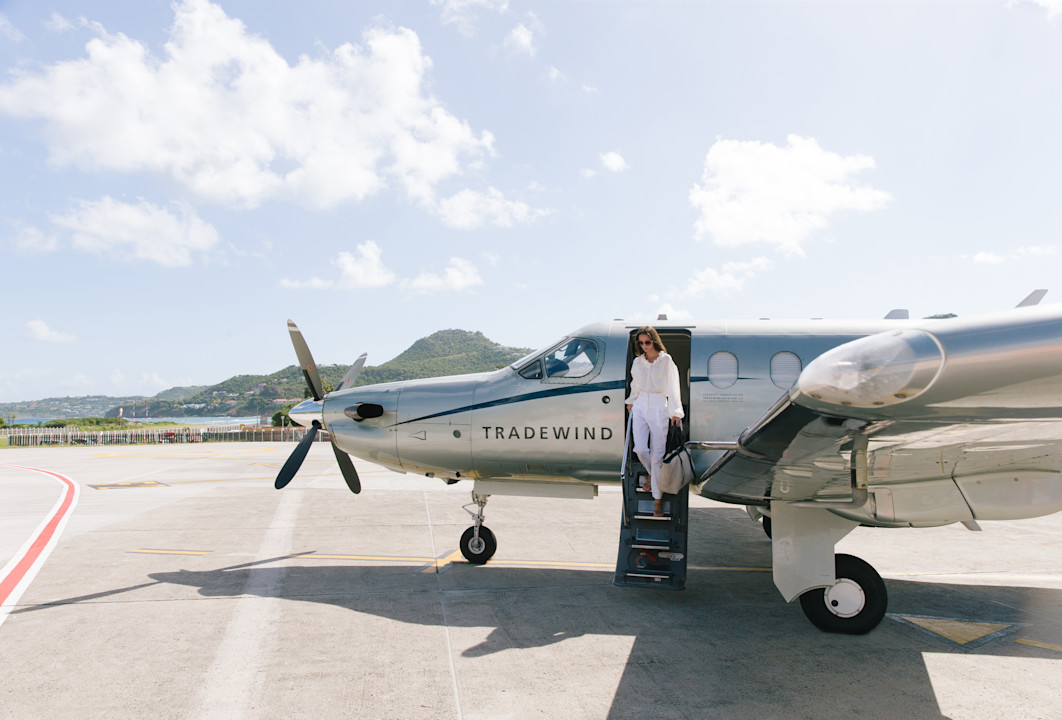 ERO - Travel - Plane