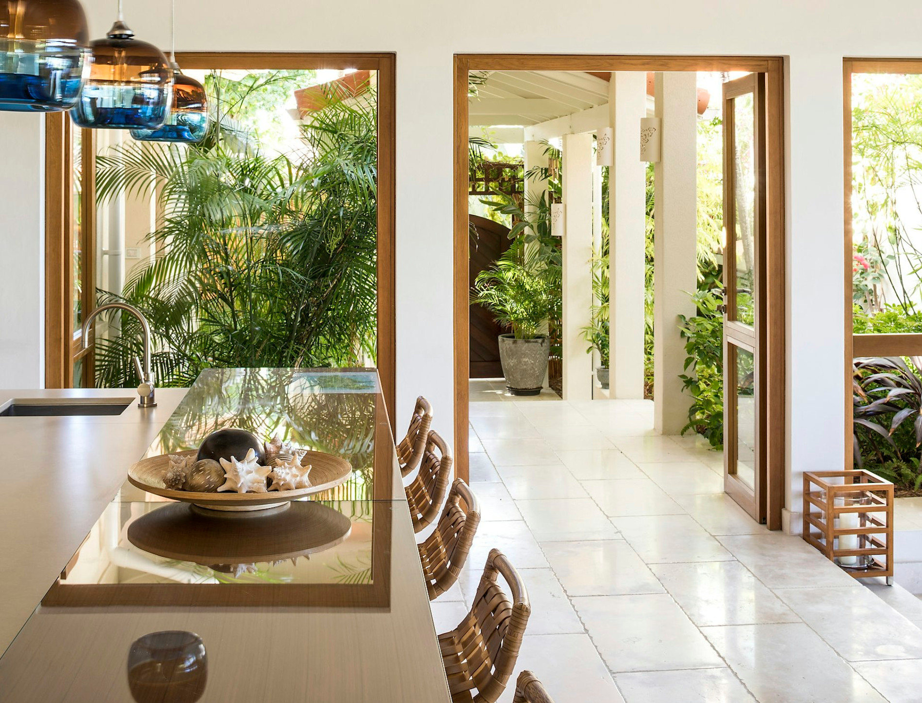 JBI - Room XALL - Image 18