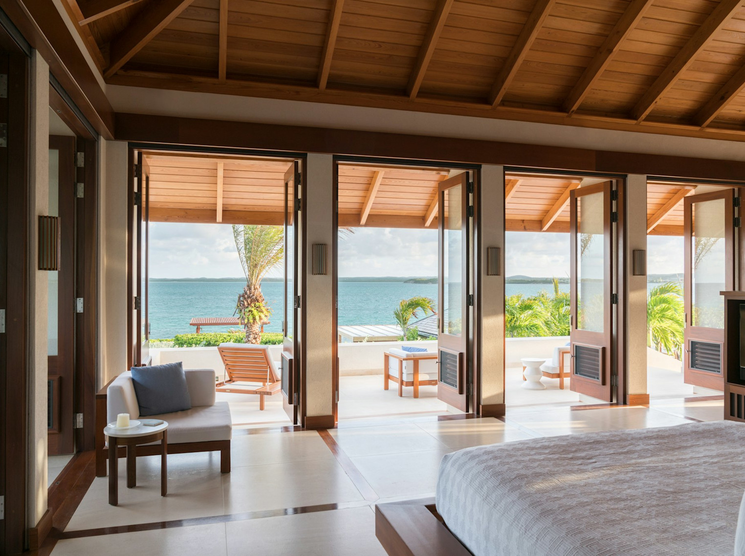 JBI - Room XEAW - Image 10