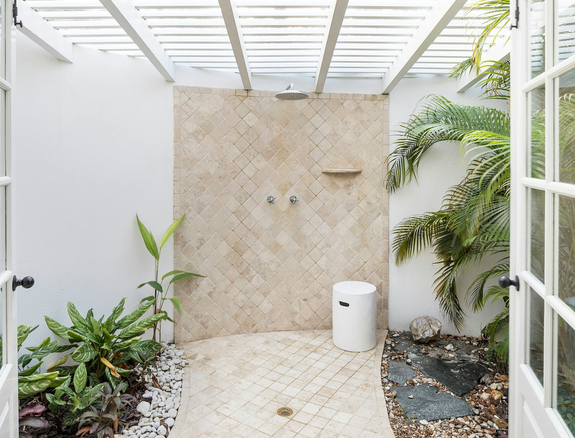 JBI - Room VTOR - Image 13