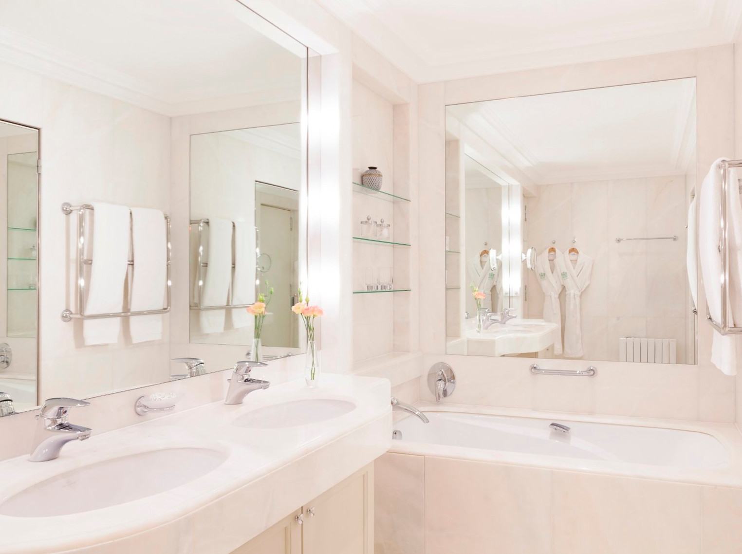 Room 04PRE - Image 3