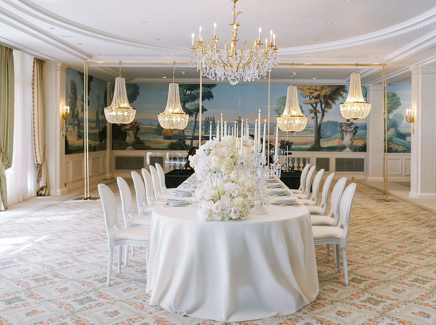 LBP - Salon Versailles - Mise en place Mariage ©Sorya PEDOUSSAUT WZmn6