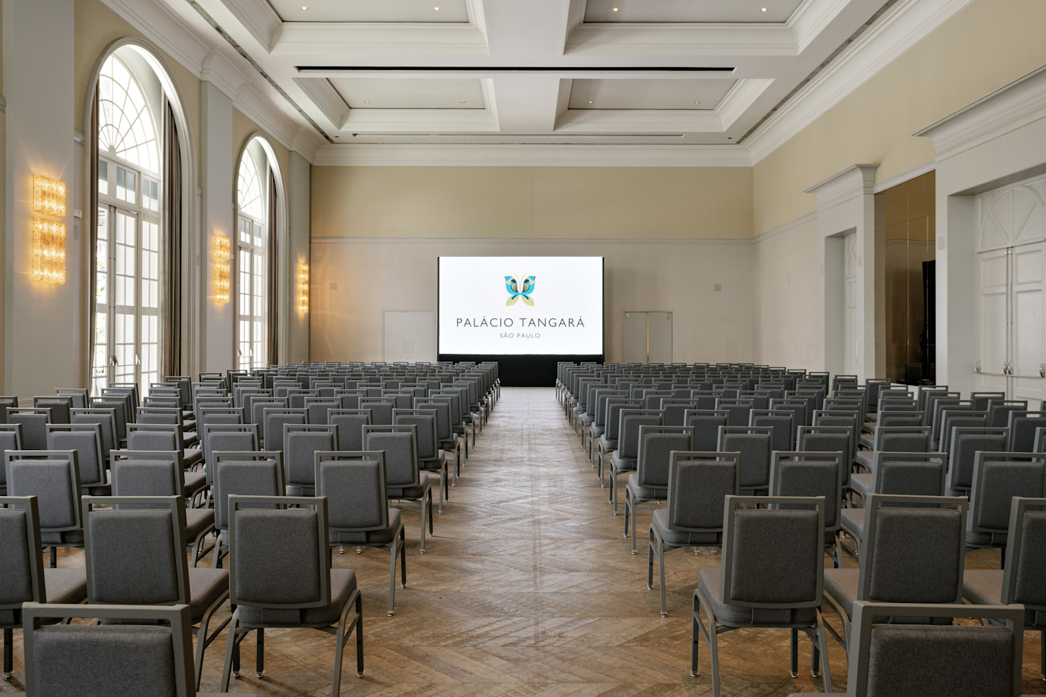 SAO - Cristal Ballroom