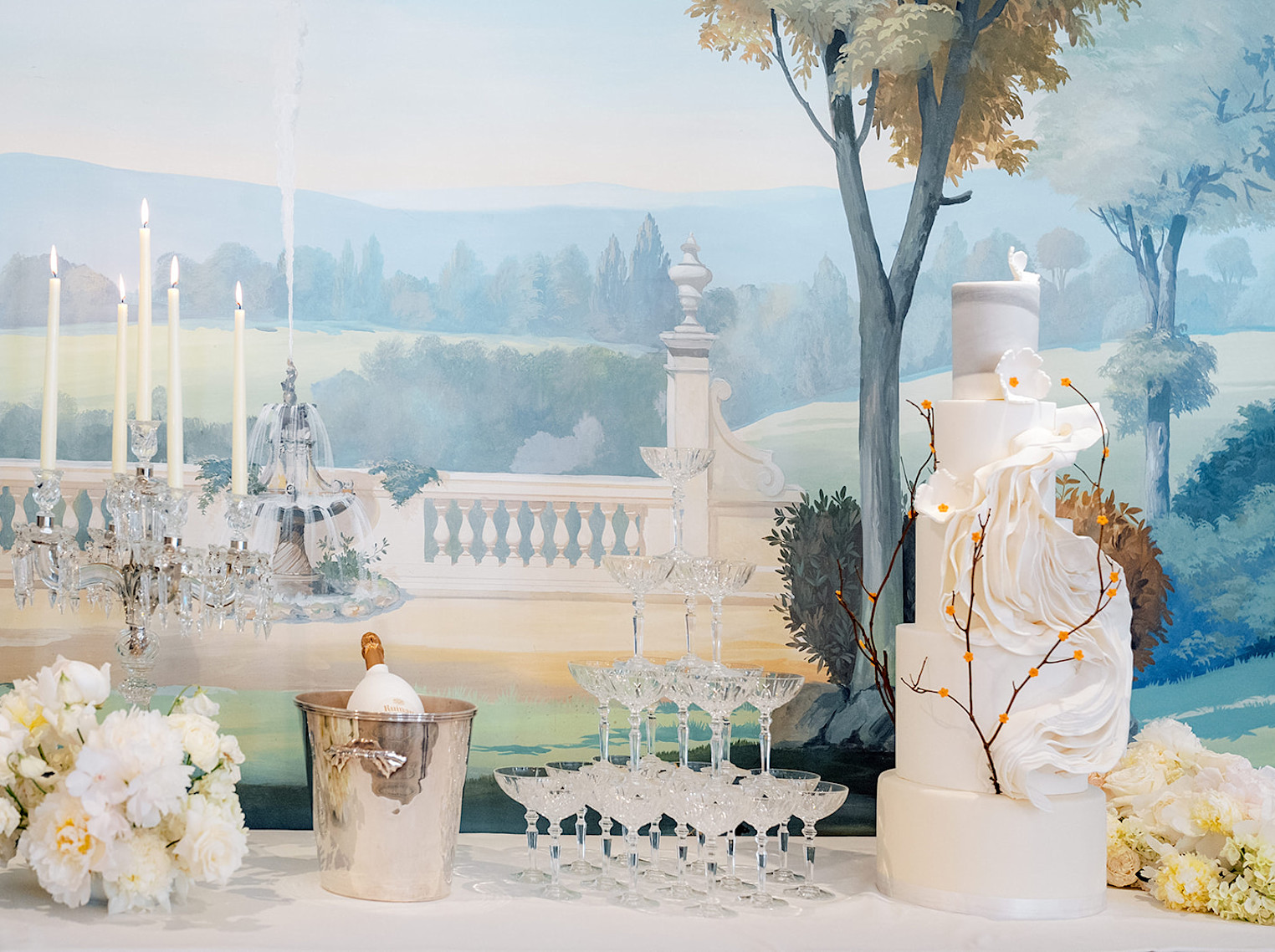 Le Bristol Paris Editorial - salon versailles jy1h5