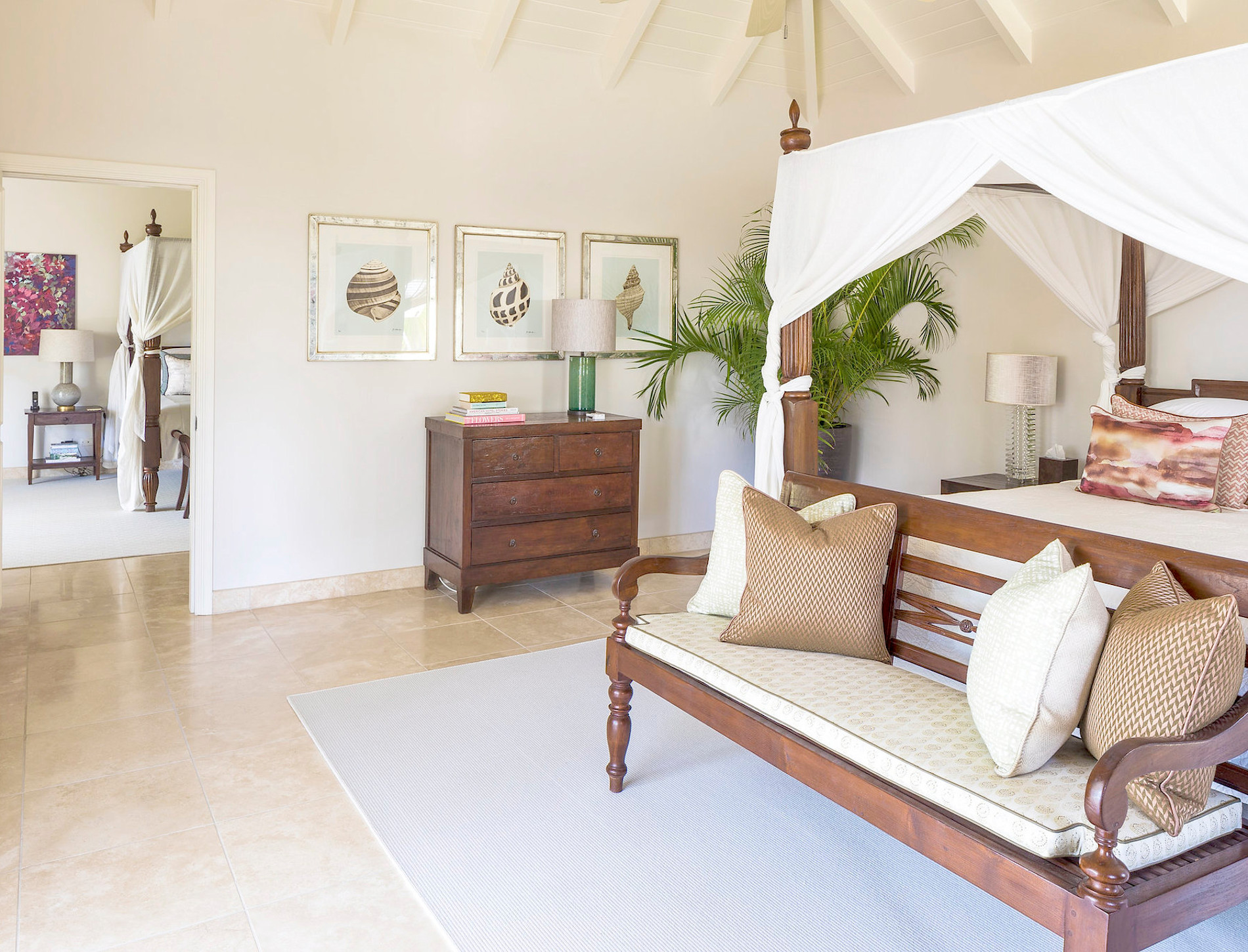 JBI - Room XTUR - Image 7