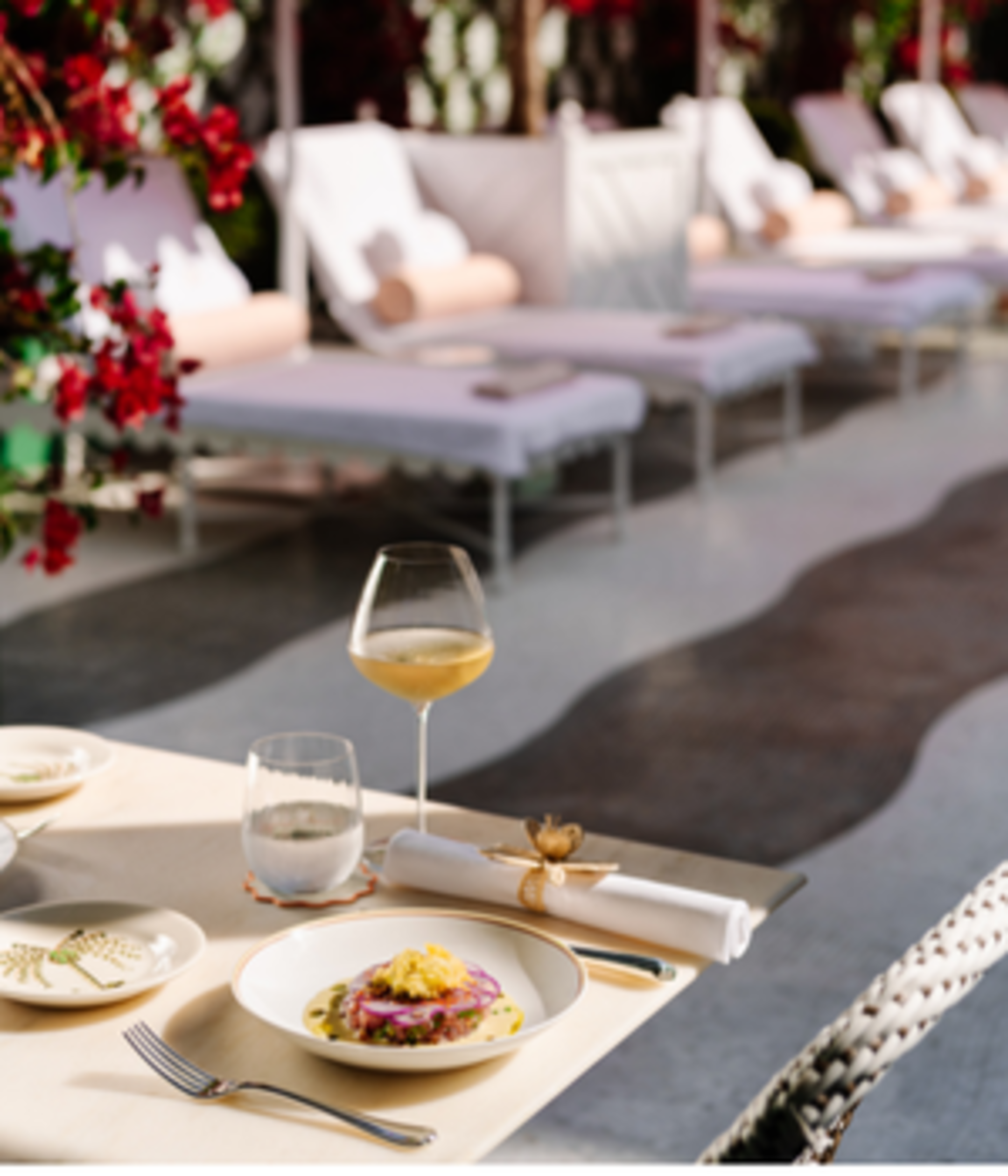 VIN - The Pool House