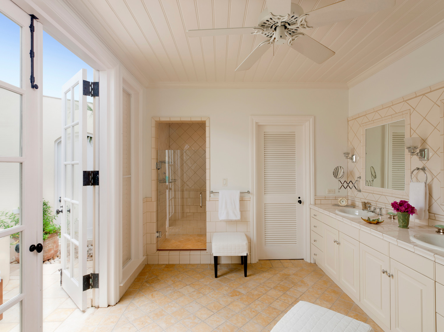 Bathroom - OLEANDER (2)