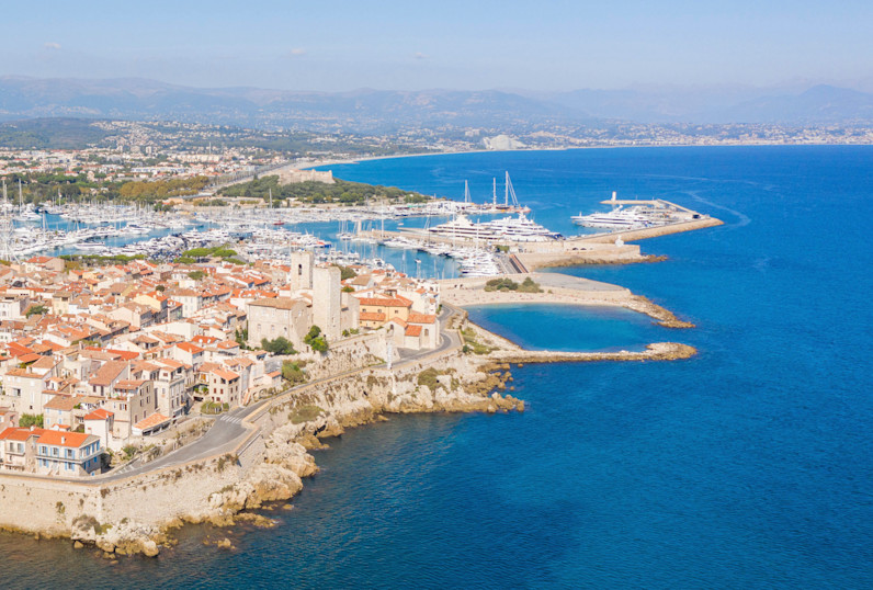 HDC - Antibes old town aerial view
