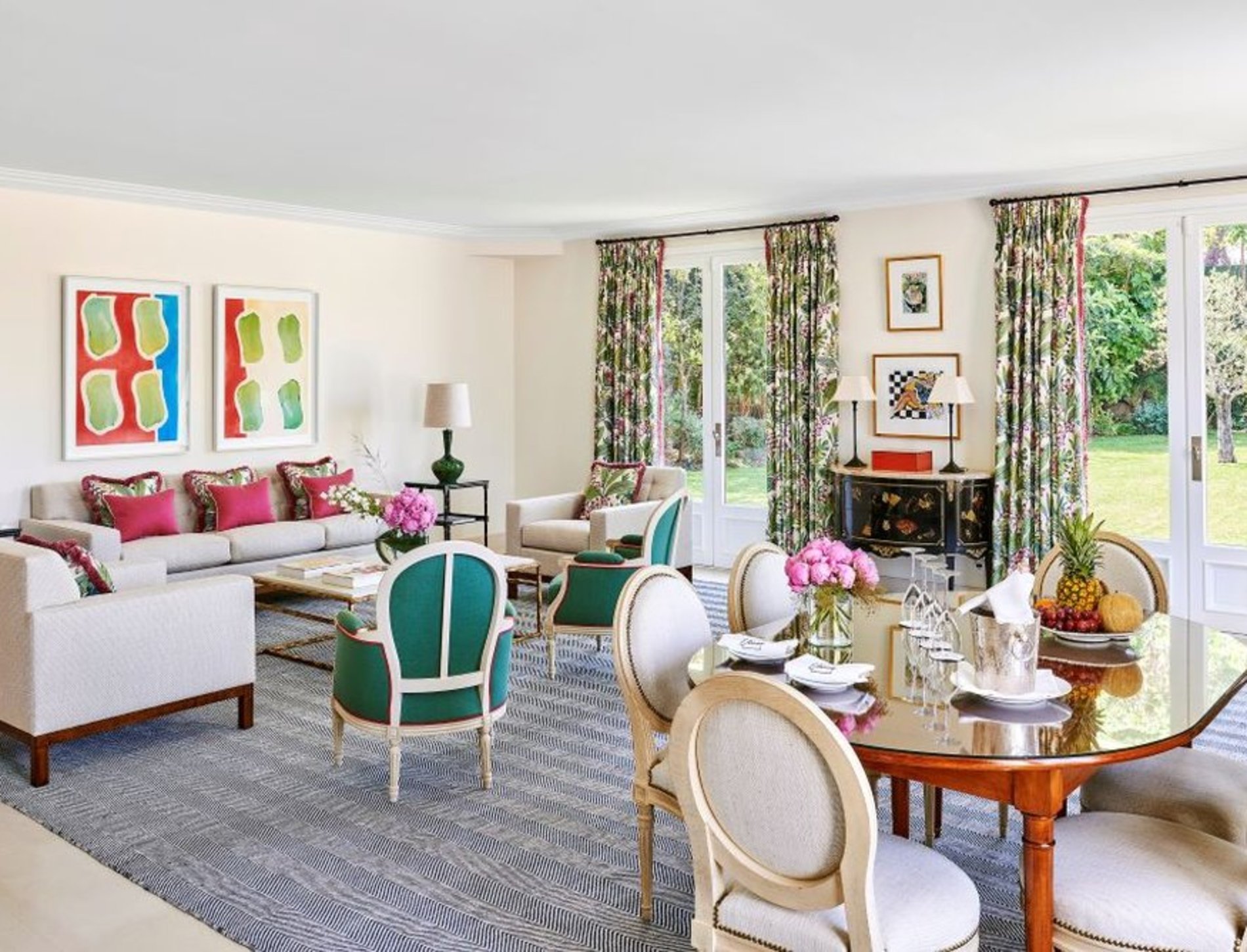 HDC - Villa Eleana Salon