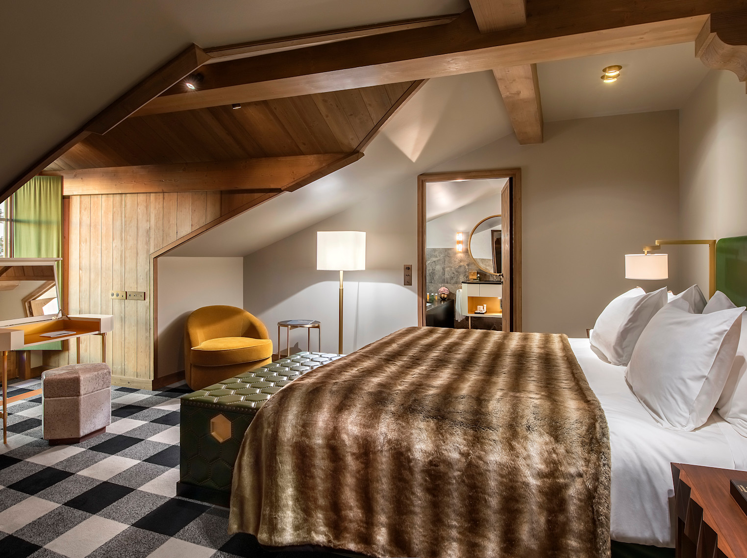 APG - One Bedroom Suite Deluxe 503 Room JMS