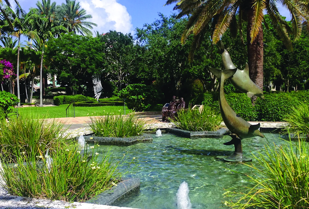 VIN - Destination page - Philip Hulitar Sculpture Garden