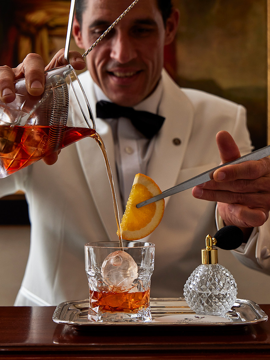 The Negroni Salon at The Lanesborough